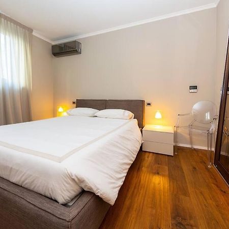Splendido Appartamento In Piazza San Carlo Turín Exterior foto