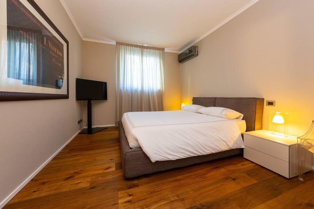 Splendido Appartamento In Piazza San Carlo Turín Exterior foto