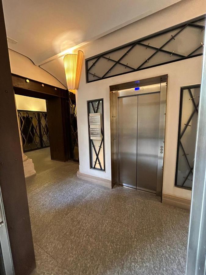 Splendido Appartamento In Piazza San Carlo Turín Exterior foto